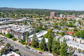 5405 Lindley Ave, Tarzana, CA 91356
