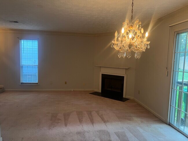 6424 Charter Way, Lithonia, GA 30058 - photo 5