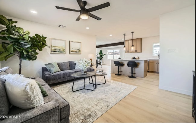 2241 E Janice Way, Phoenix, AZ 85022 - photo 7