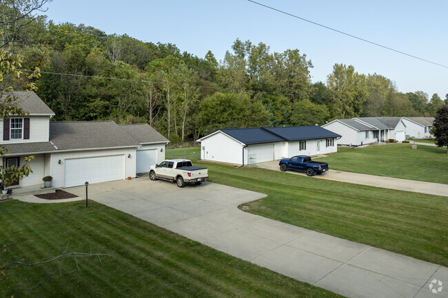 There is a wide variety of home styles in Benton.
