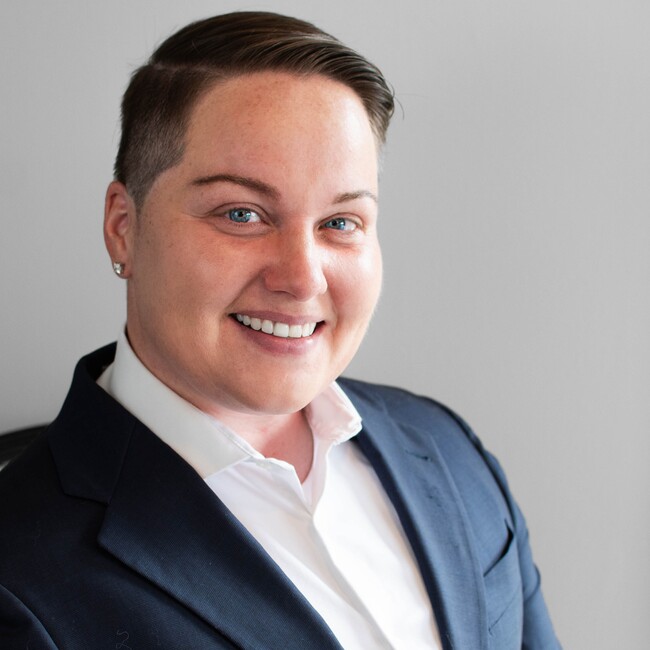 Agent Photo