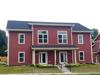 322 W Main St Unit 1, Stoughton, WI 53589