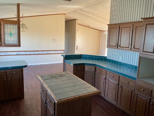 216 Troy View Dr, Troy, TX 76579 - photo 2