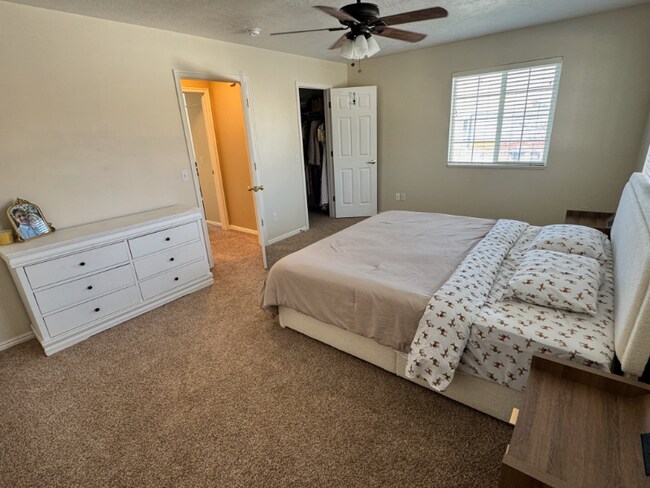 1586 W Compass pt Ln, West Jordan, UT 84084 - photo 6