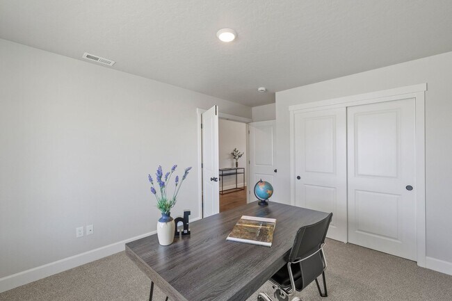 1792 NE 9th Place unit 36951503, Hermiston, OR 97838 - photo 5