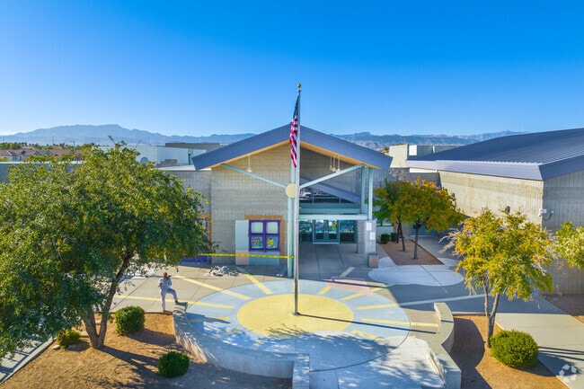 Tony Alamo Elementary School Photo  5