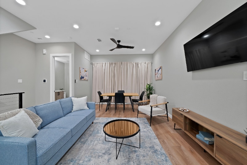 2813 Weisenberger St, Fort Worth, TX 76107 - photo 1