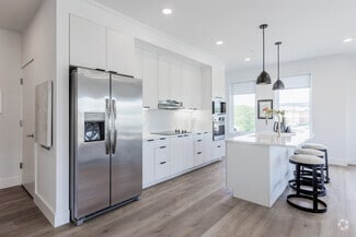 123 Water St, Newton, NJ 07860