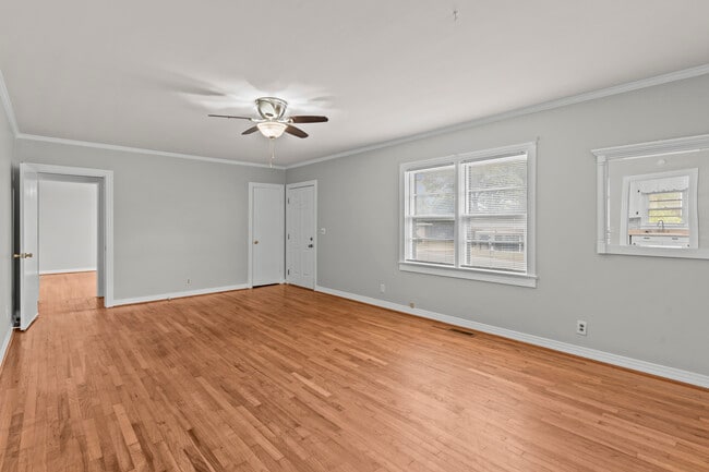 110 Byrd St, Enterprise, AL 36330 - photo 3