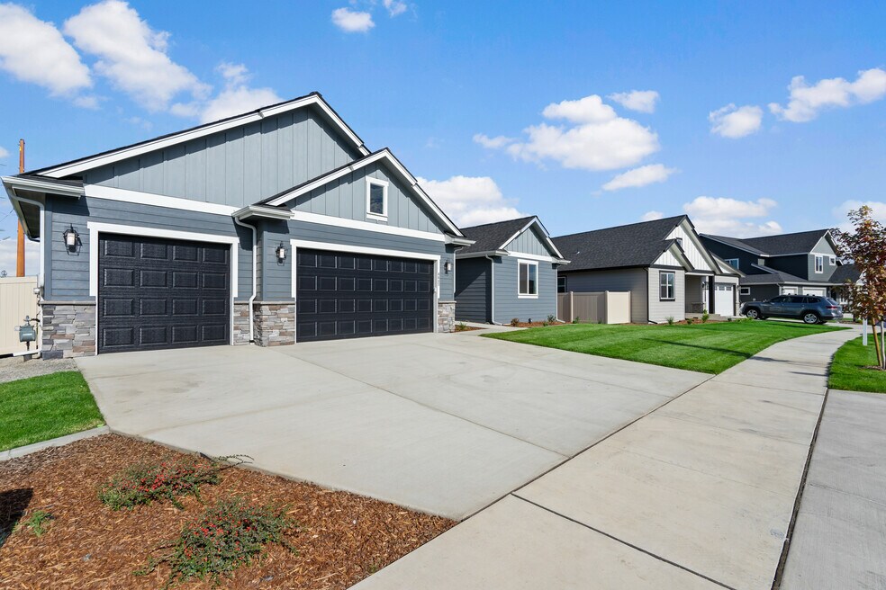 6619 Coeur Terre St unit 36628094, Coeur D'Alene, ID 83815 - photo 1