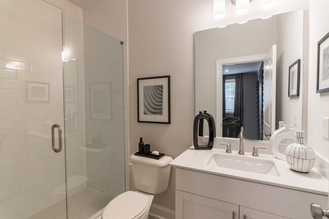 1275 N Point Dr unit 36306171, Alpharetta, GA 30022 - photo 4