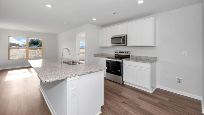 21980 Chancery Ln unit 38476672, Athens, AL 35613 - photo 3