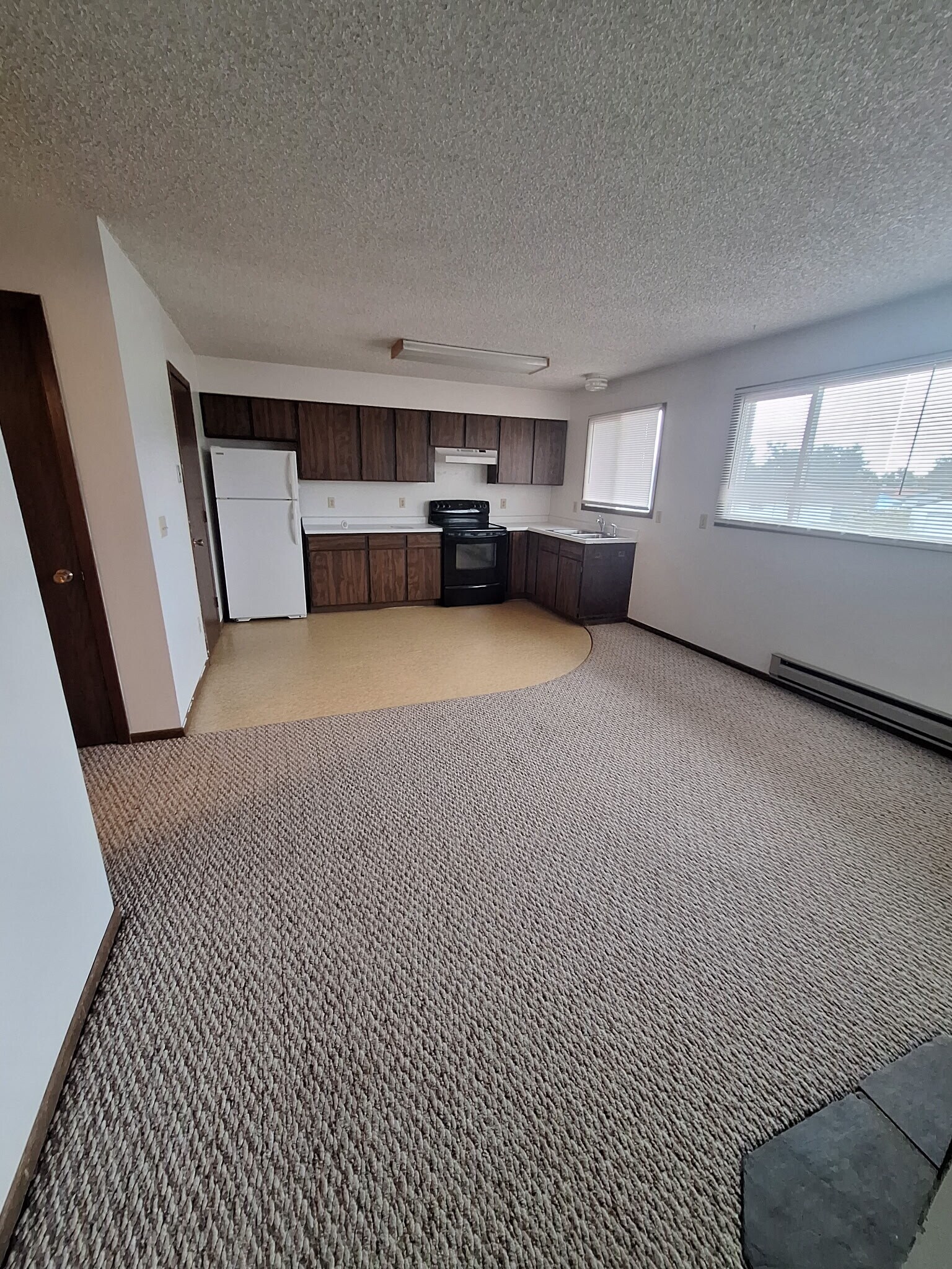 1460 Wilson Ave unit 1, Havre, MT 59501 - photo 1