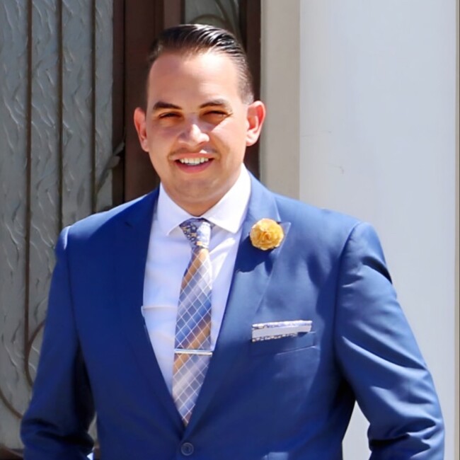 Agent Photo