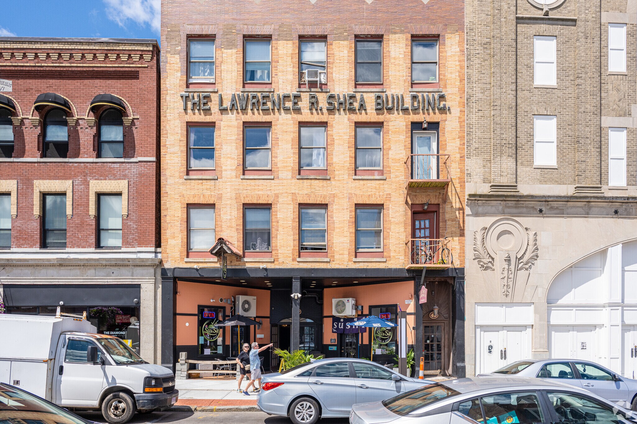 Downtown New London has all the shops and dining you could want after decades of investments.