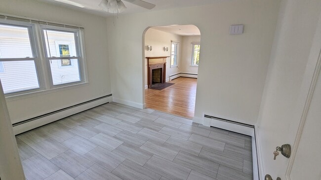 852 Smith St unit 2, Providence, RI 02908 - photo 4