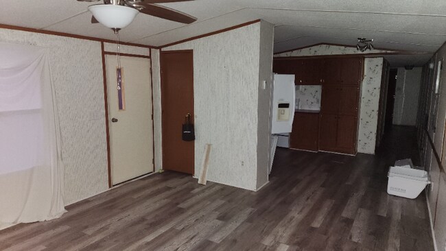 90 Bud Rd, Leicester, NC 28748 - photo 3