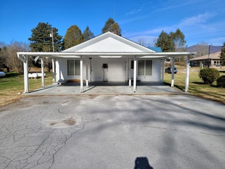 840 Main St Unit 840B, Andrews, NC 28901