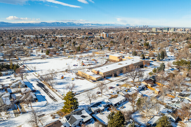 Bradley Elementary School in Denver has achieved a score of A- on Niche.com.