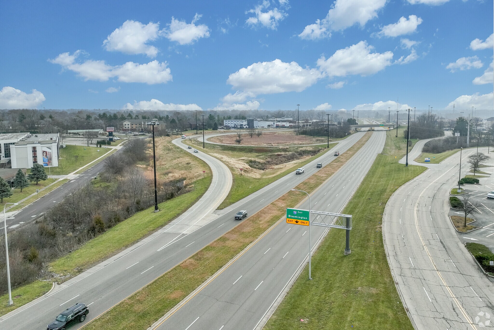 West Bluff has easy access to the interstate 74 and other main roads.
