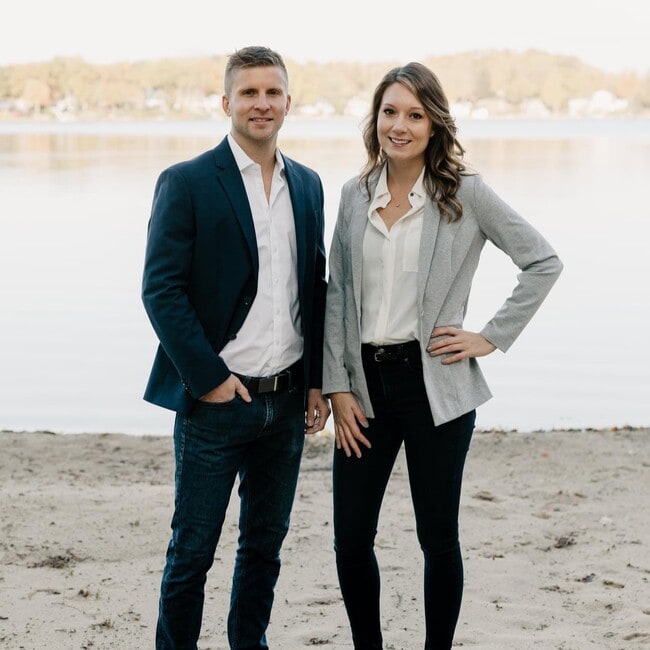Agent Photo