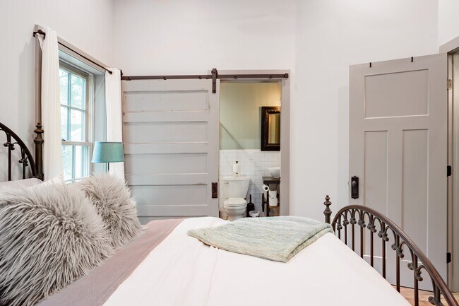 2917 Compton Rd unit A, Nashville, TN 37215 - photo 7