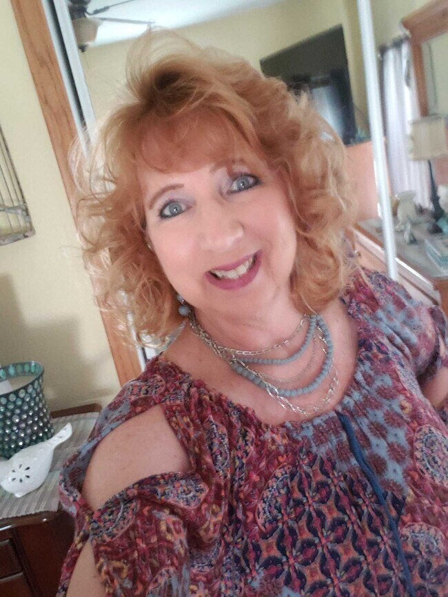 Theresa Rowe