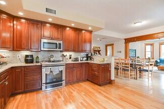 90 Browne St Unit 2, Brookline, MA 02446