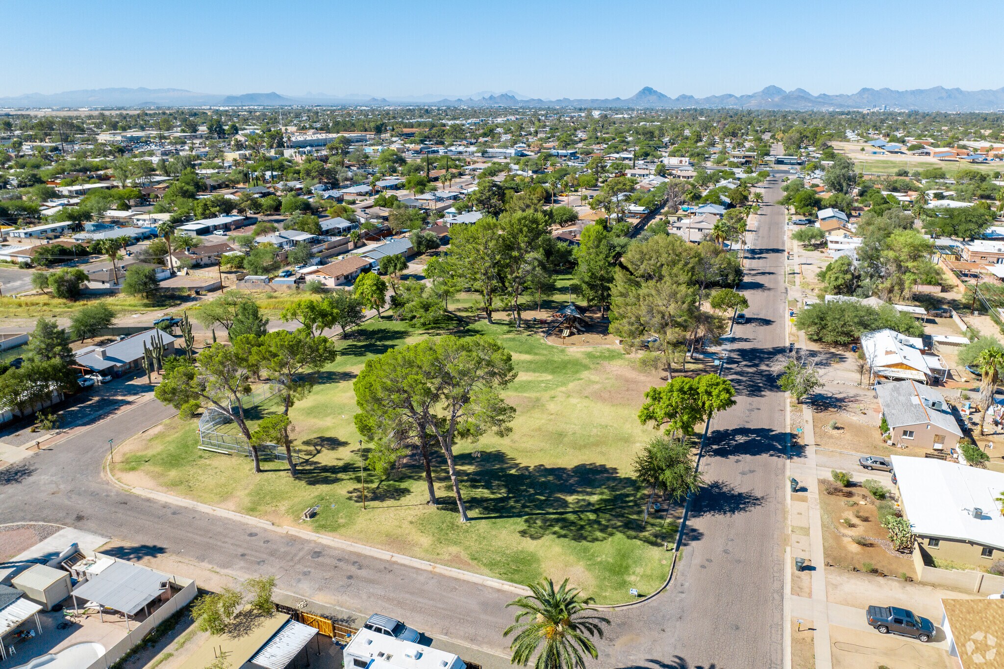 Colonia Del Valle is an established suburb in mid-town Tucson.