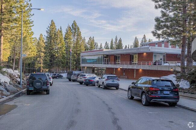 Advanced Computer Science propels Incline High School students ahead.