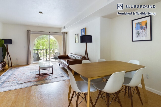 2153 Sonador Commons, San Jose, CA 95128 - photo 5