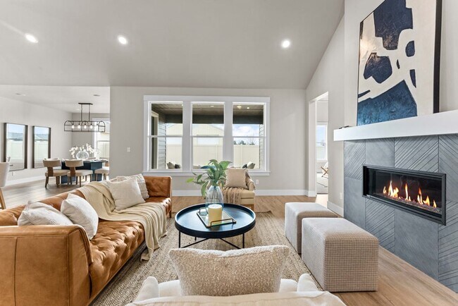 353 S Quincannon Ln, Star, ID 83669 - photo 4