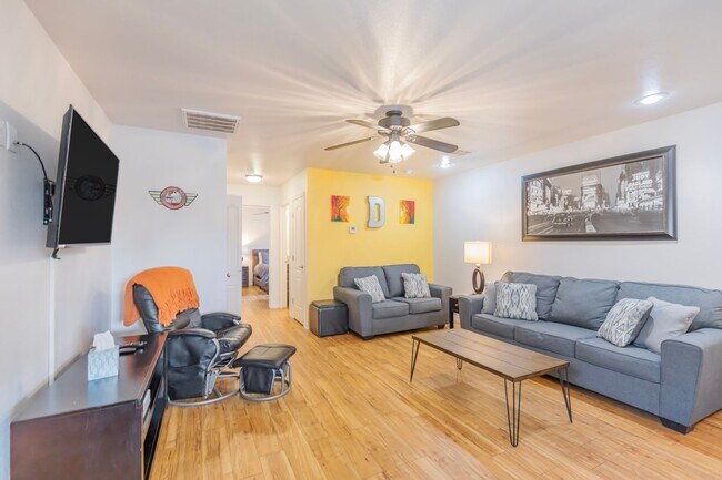 800 Sherwood Dr unit D, Alamogordo, NM 88310 - photo 6