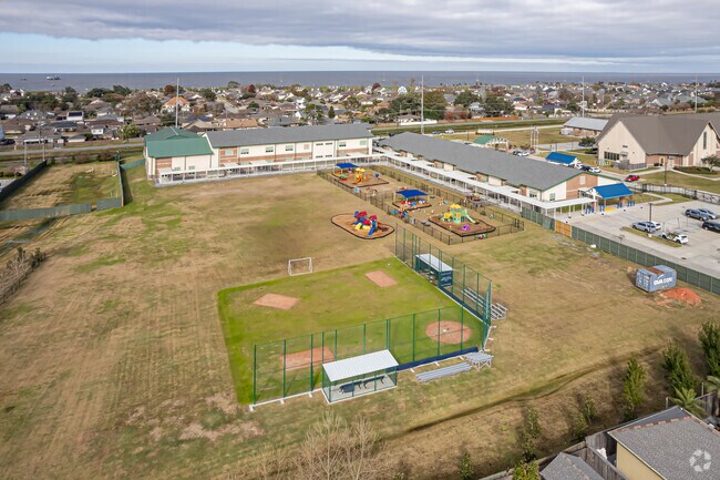 St. Elizabeth Ann Seton School offers a variety of extra-curricular activities.