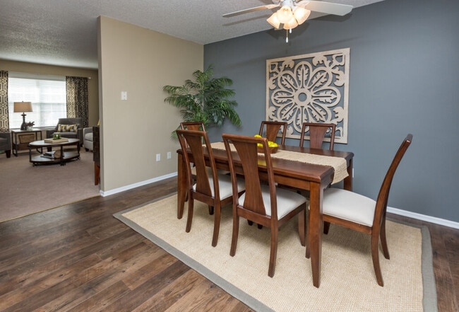 Ashworth Pointe & Foxboro Townhomes, West Des Moines, IA 50266 - photo 7