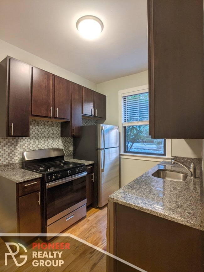 910 W George St unit 2906-GDN, Chicago, IL 60657 - photo 5