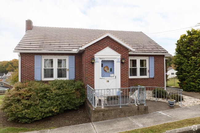 A lovely Cape Cod home sits in Windsor, Pennsylvania.