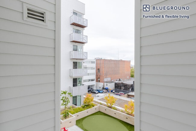 2150 Kittredge St unit FL4-ID1955, Berkeley, CA 94720 - photo 6