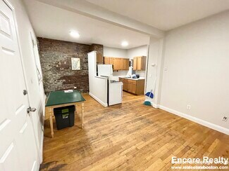 733 Parker St Unit 1, Boston, MA 02120