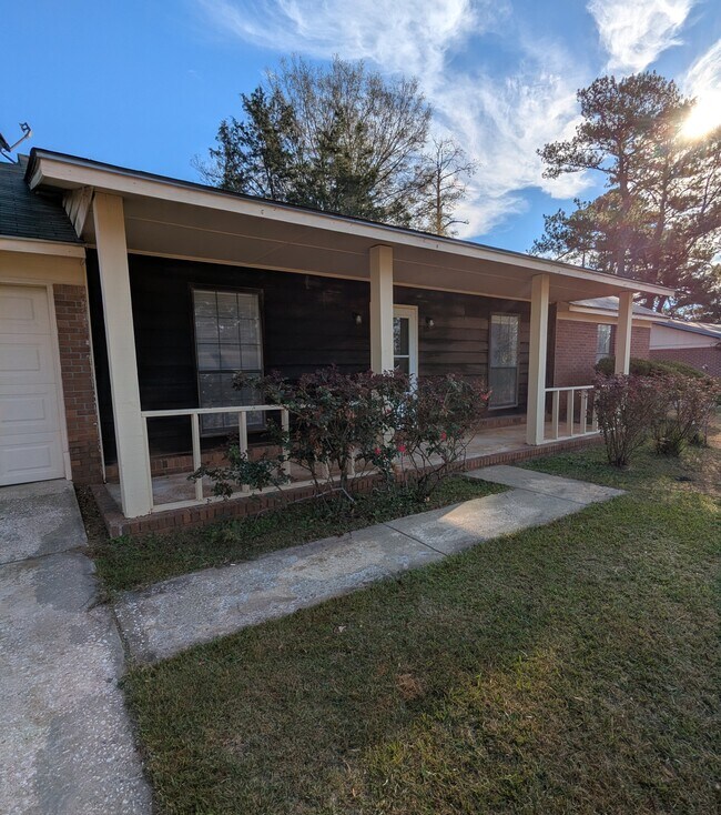 608 Aztec Ln, Albany, GA 31721 - photo 7