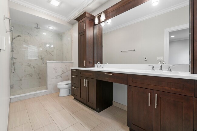 1356 W Grand Ave unit 2E, Chicago, IL 60642 - photo 5