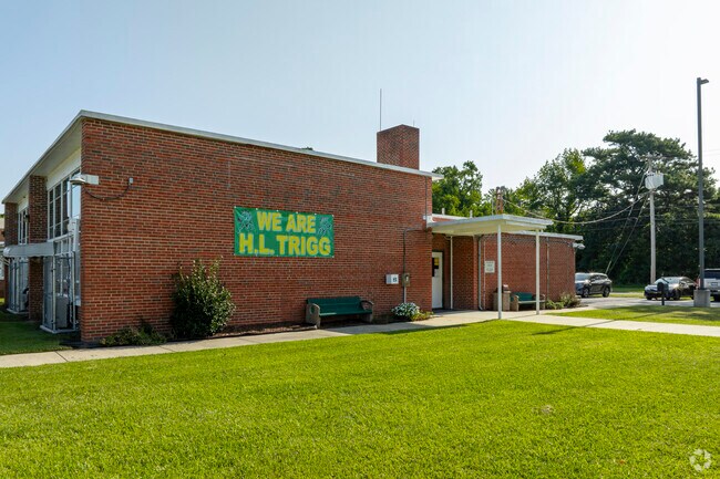 H.L. Trigg Community School is available to students in high needs around Elizabeth City.