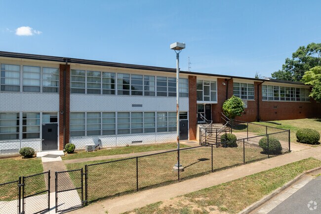 Dearington Elementary School for Innovation