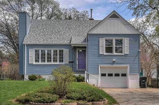 705 N 75th St, Omaha, NE 68114