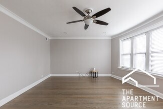 2240 N Sawyer Ave Unit 2, Chicago, IL 60647