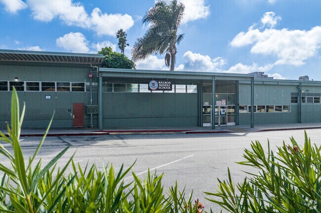 Balboa Middle School serves over 1,000 students from sixth to eighth grade in Ventura.