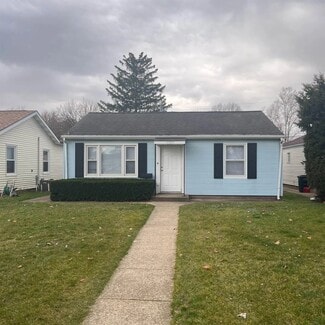 1525 N Adams St, South Bend, IN 46628