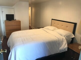 127 N Patterson Park Ave Unit Appartement Basement, Baltimore, MD 21231