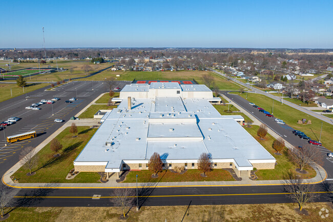 Bluffton Harrison Middle School has 557 students.