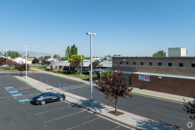 Middle Canyon Elementary School is located in the Tooele County neighborhood.